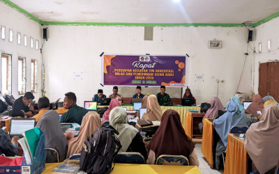 MAN 2 Bima Laksanakan Rapat Persiapan Kegiatan Tim Akreditasi, Milad, dan Penerimaan Siswa Baru